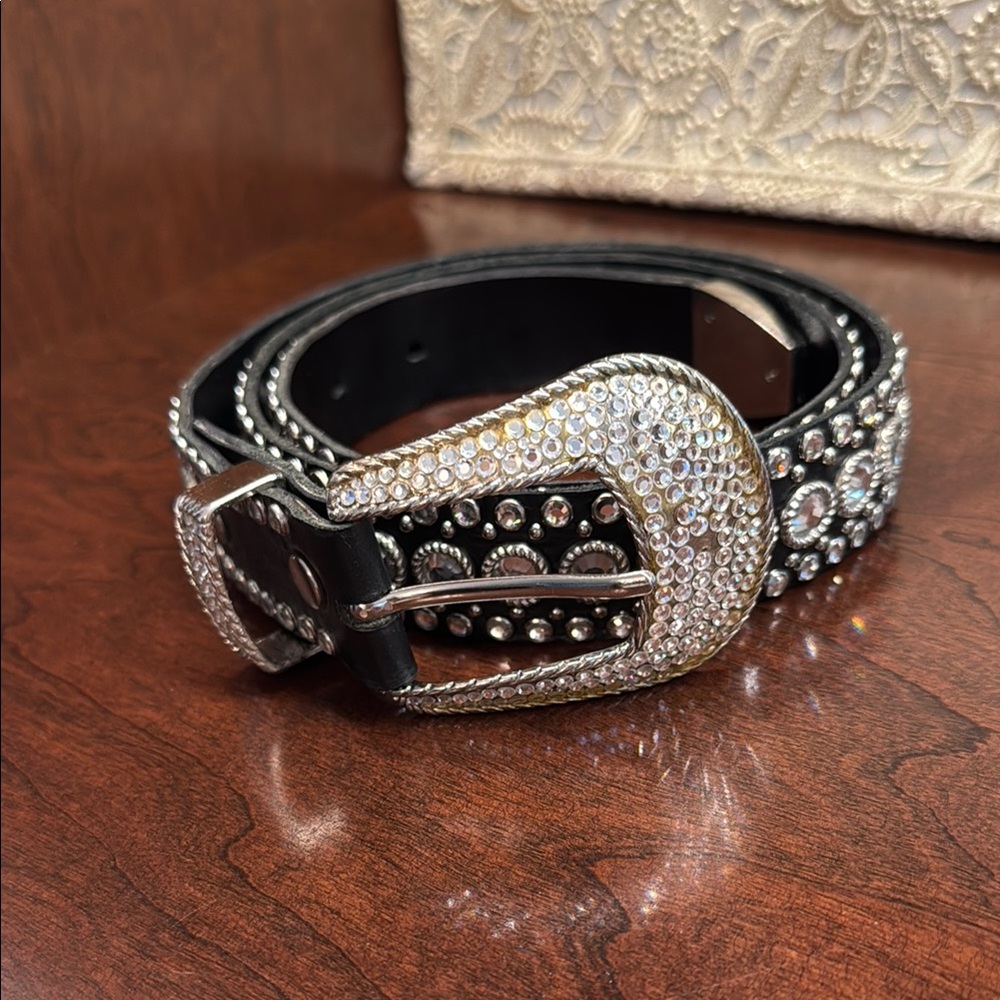 Elegant Black and Silver Studded Belt Kippys